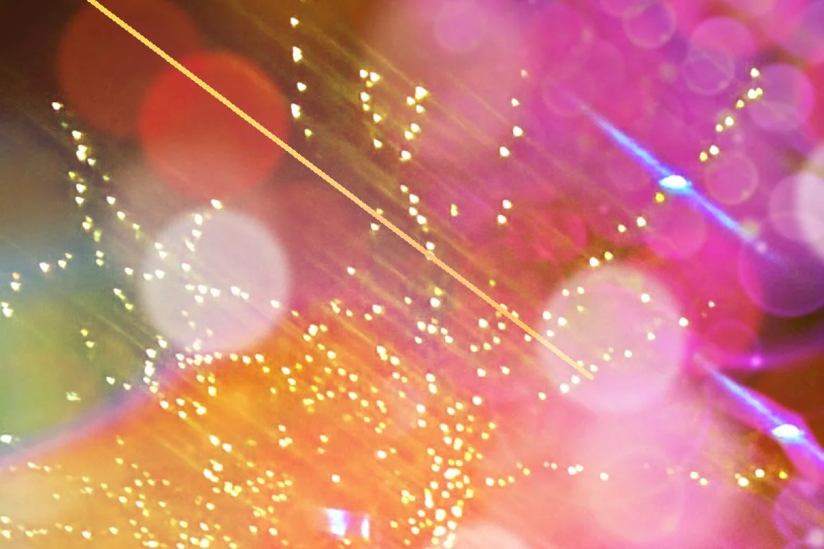 Alcatel-Lucent and Nokia Bell Labs researchers claim to have achieved experimental optical fiber transmission speeds equivalent to streaming more than 10 million HDTV channels simultaneously across a single cable