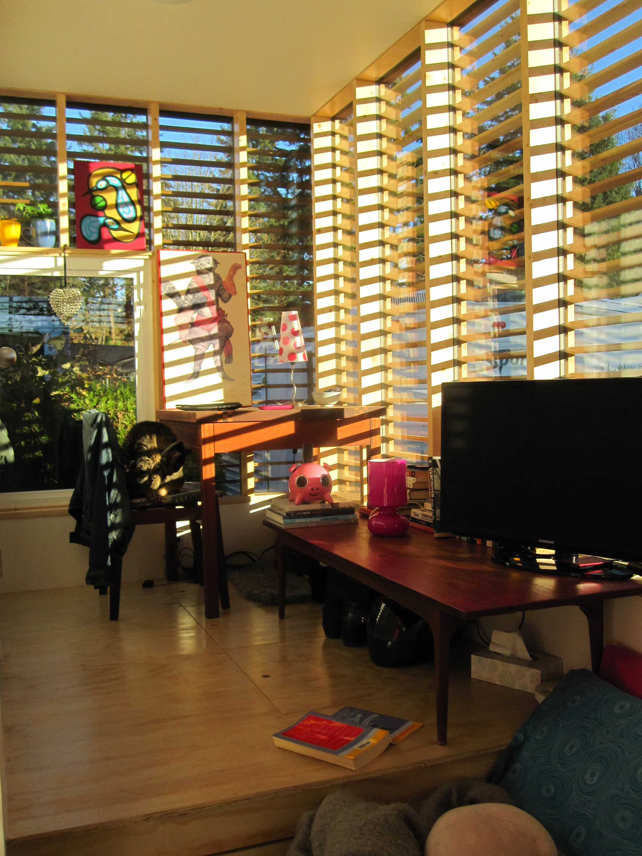 Camera Buildings installed operable windows (Photo: Isabella Mori)