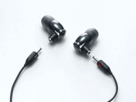 The RP-HJE900 headphones detachable wires