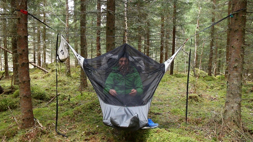 The integrated netting offers protection from mosquitos and other bugs