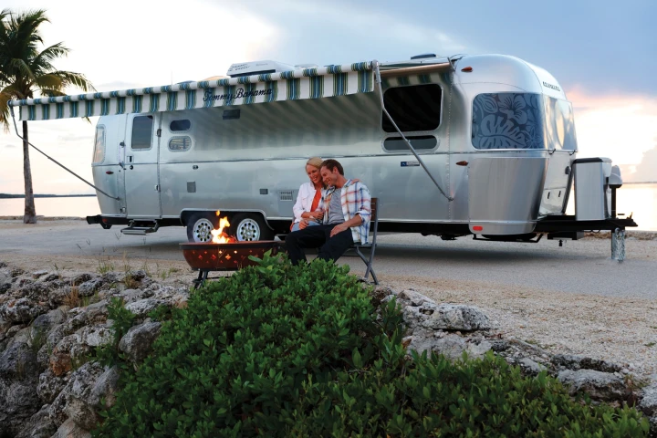 The minute you see the Tommy Bahama Special Edition, the window graphics and awning tell you it's not just the average Airstream trailer