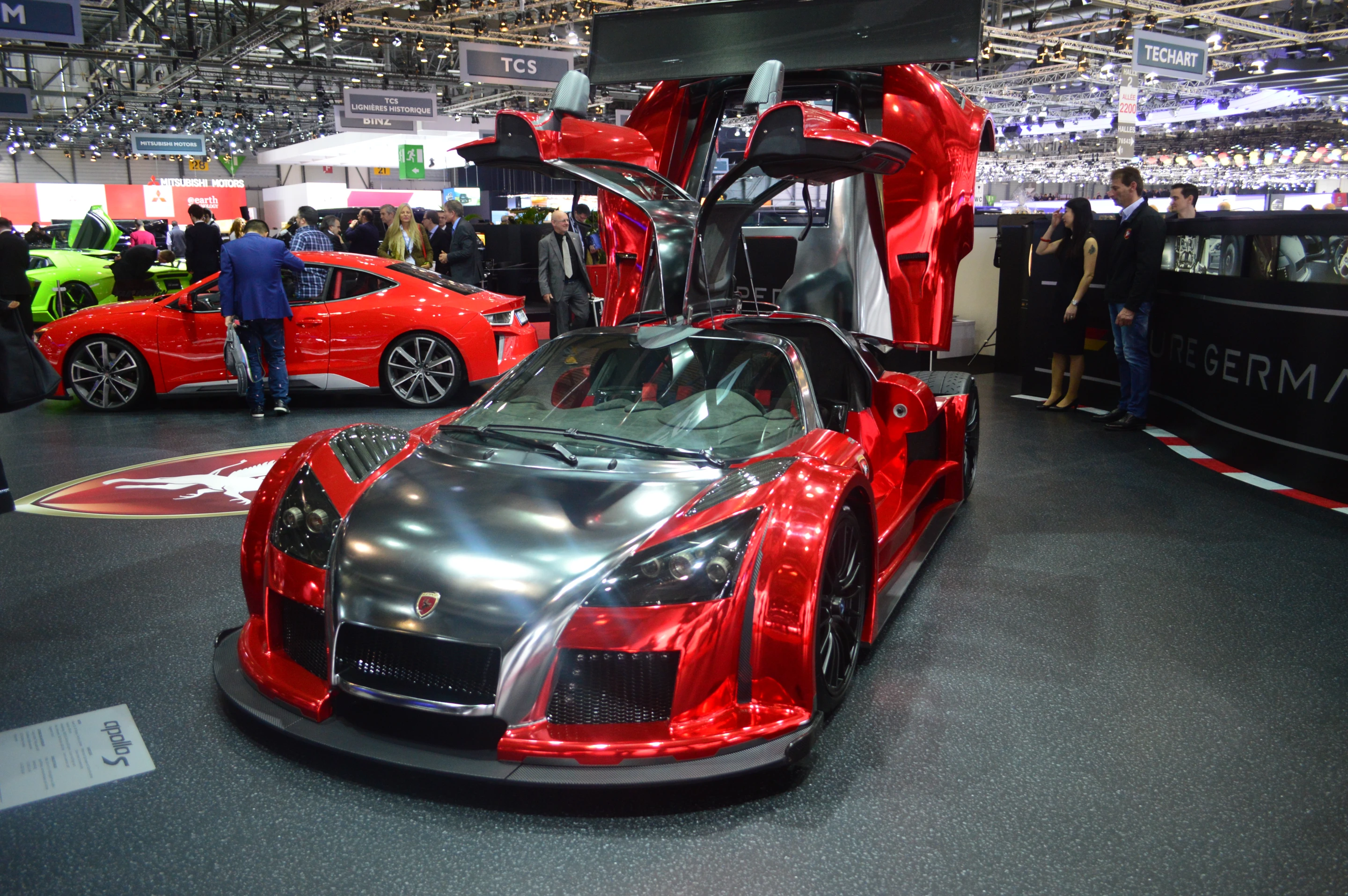 Gumpert Apollo S at 2014 Geneva Motor Show (Photo: CC Weiss/Gizmag.com)