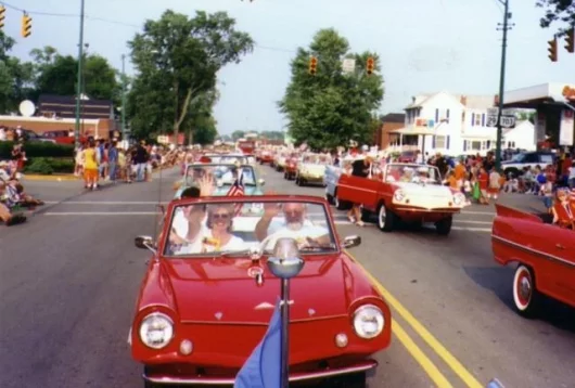 Historical Amphicar image from the International Amphicar Owners Club archive.