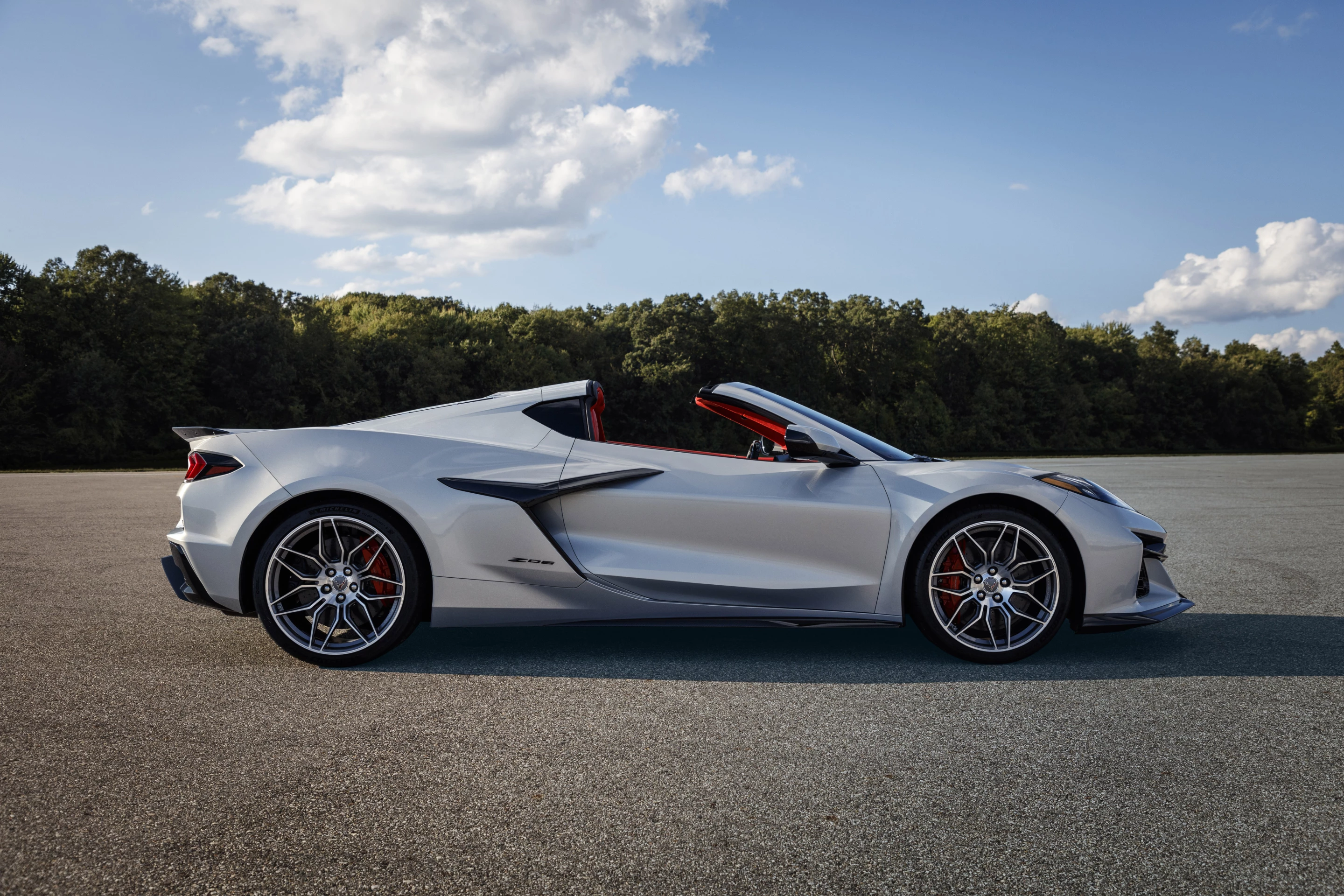 From the side, the changes to the 2023 Chevrolet Corvette Z06 versus its Stingray brethren are more obvious