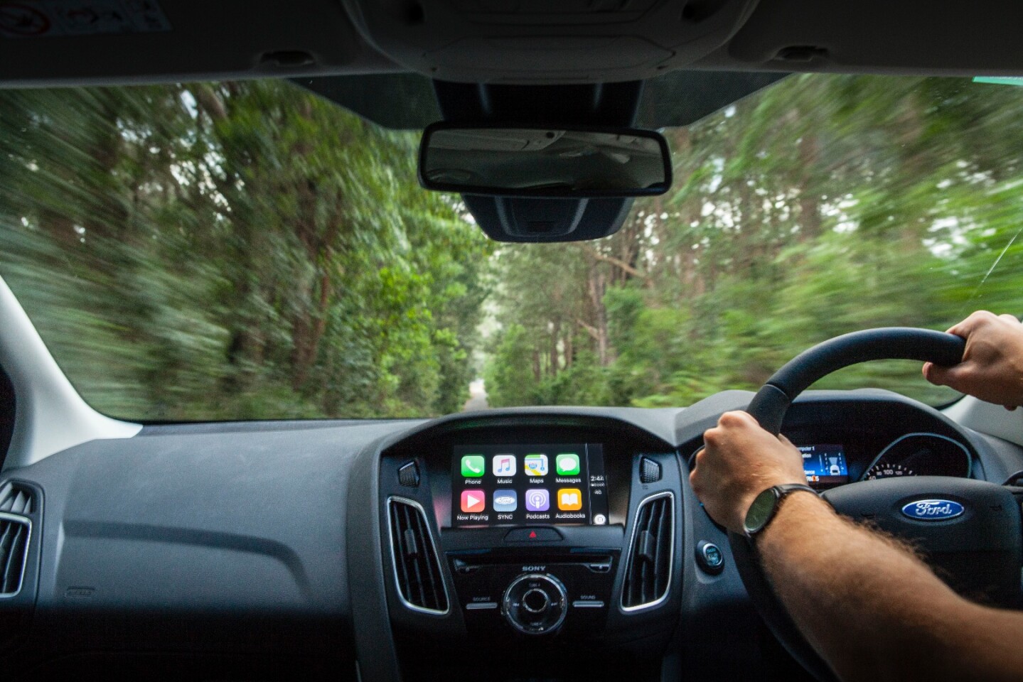 The 2016 Focus features Apple CarPlay and Android Auto