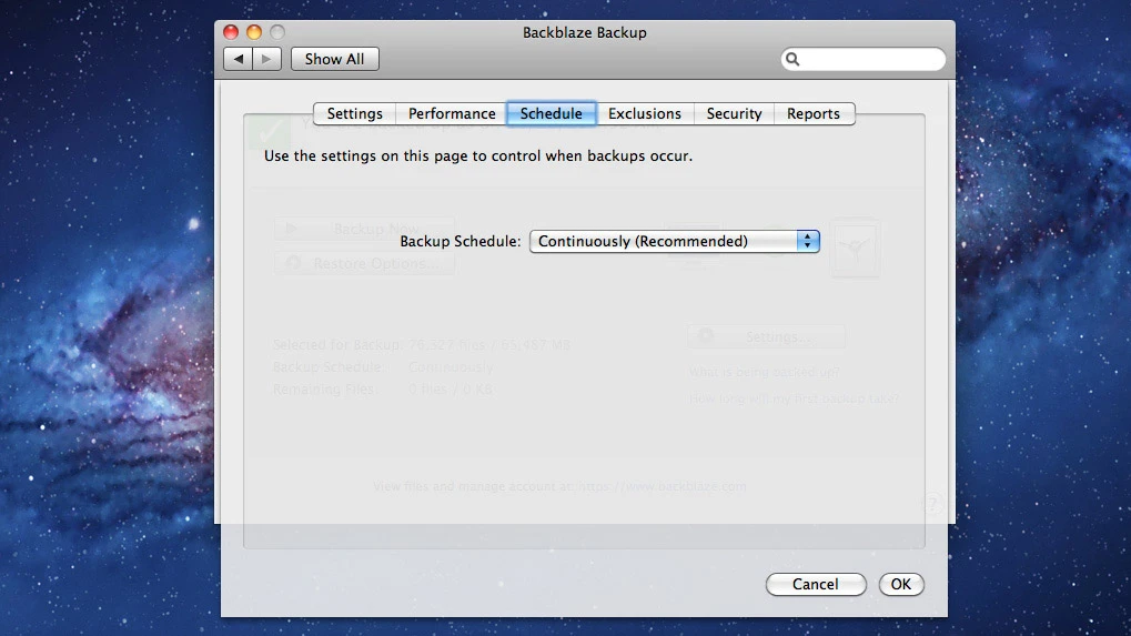 The default "continuous" settings backs up your data as long as you're online
