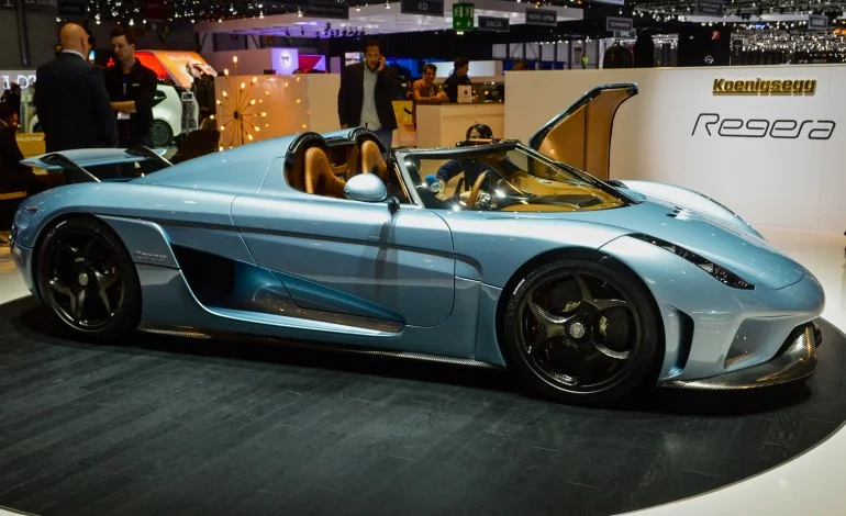 The Regera promises astounding performance, including 0-249 mph (400 km/h) in under 20 seconds