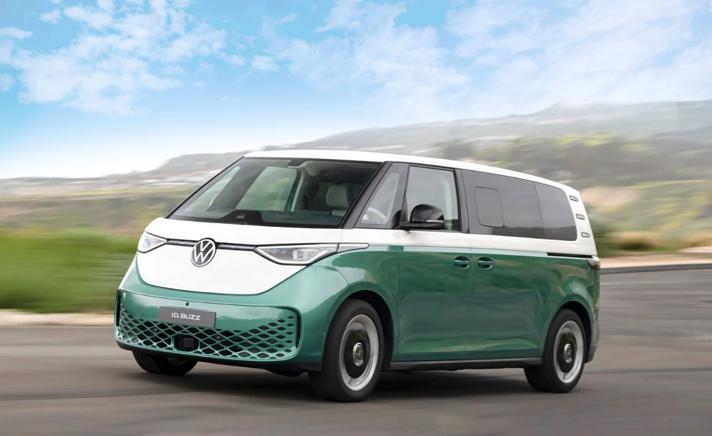 Tonke plans to be one of the first builders to create a camper van based on the long-wheelbase ID. Buzz