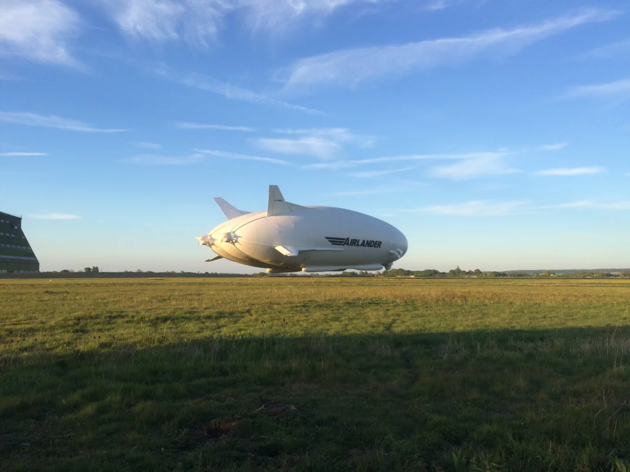 After a successful test, the Airlander 10 comes back to base