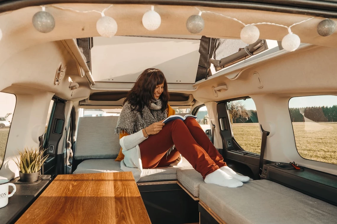 Enjoying the Vanderer rear lounge