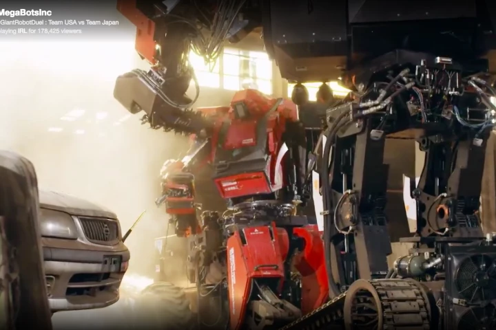 MegaBots' Eagle Prime vs. Suidobashi's Kuratas: This first giant robot duel was a lot more fun to watch than you might have expected
