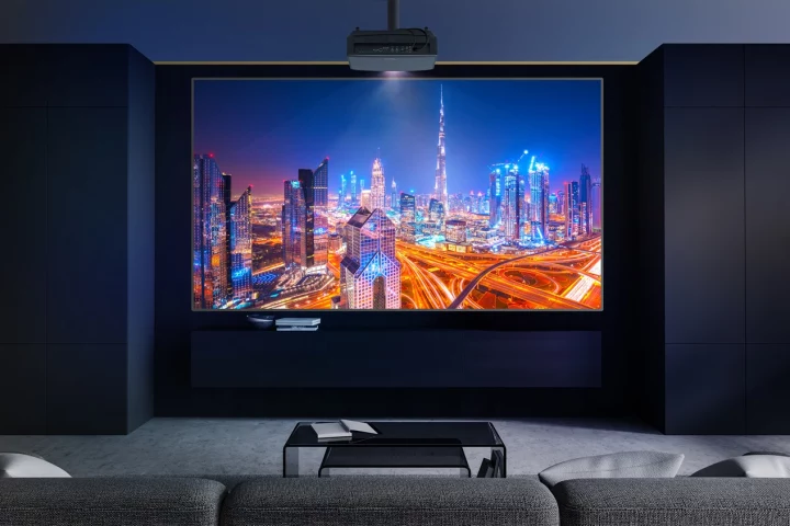 "The HCPro-4400 provides unparalleled, lifelike imagery for enjoying your favorite movies and TV shows to viewing live sports"