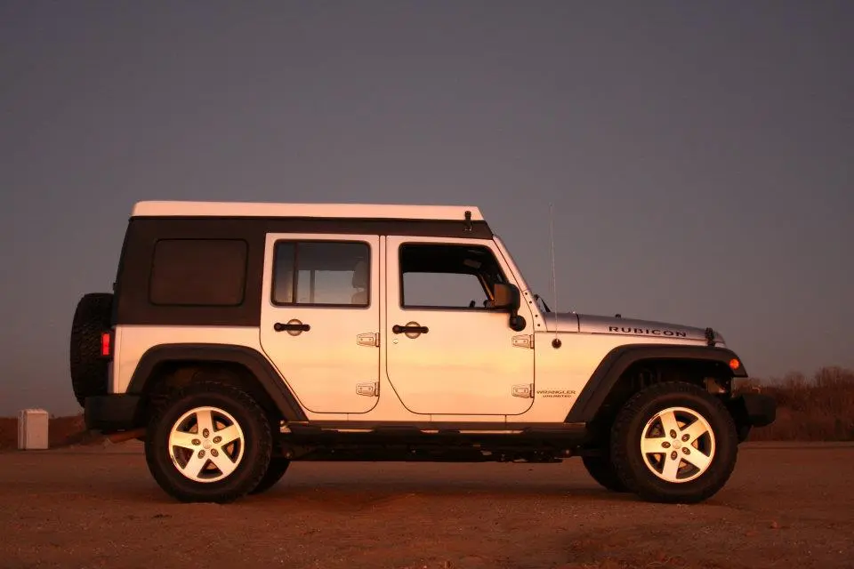 The J30 blends seamlessly, adding only 6 inches to the Wrangler's height