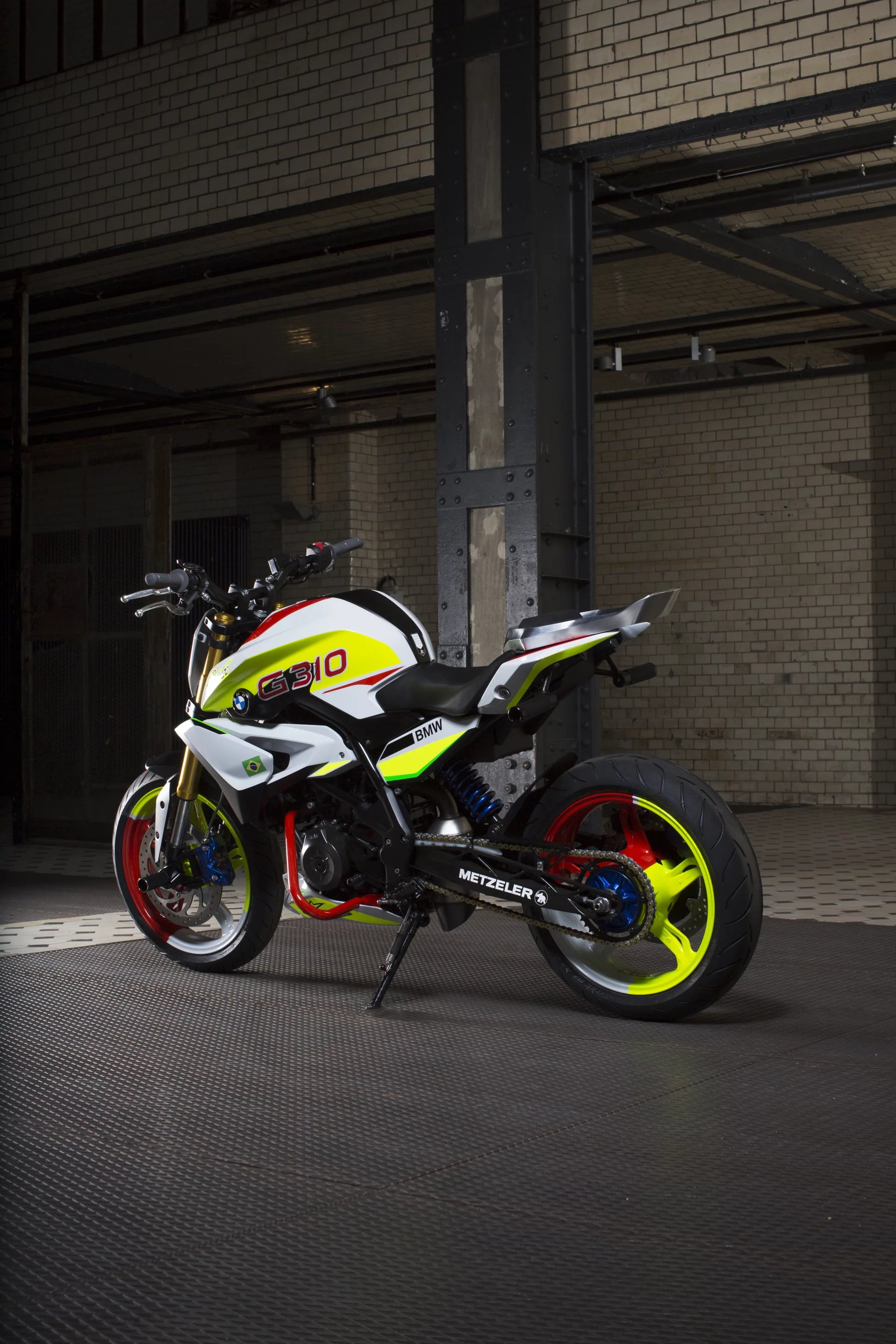 BMW Concept Stunt G 310: unlikely to make you ride like Chris Pfeiffer