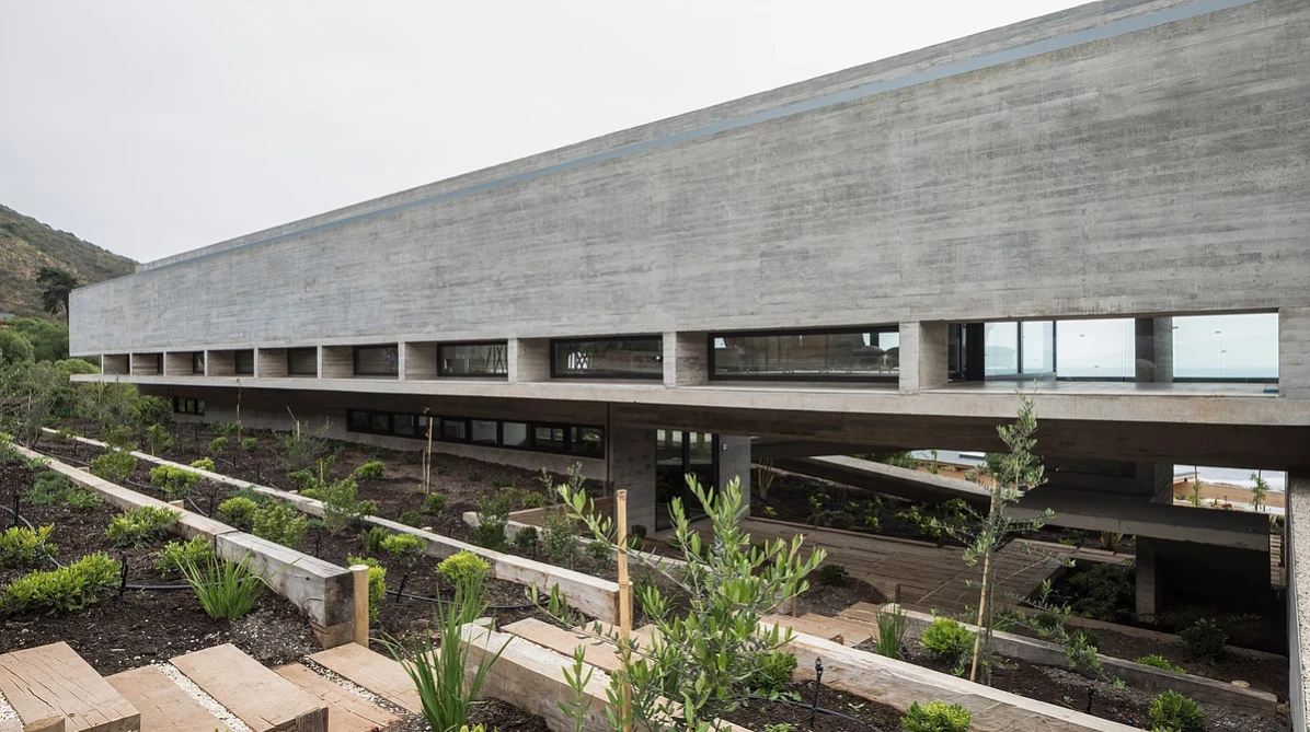 La Casa H, by Felipe Assadi Arquitectos