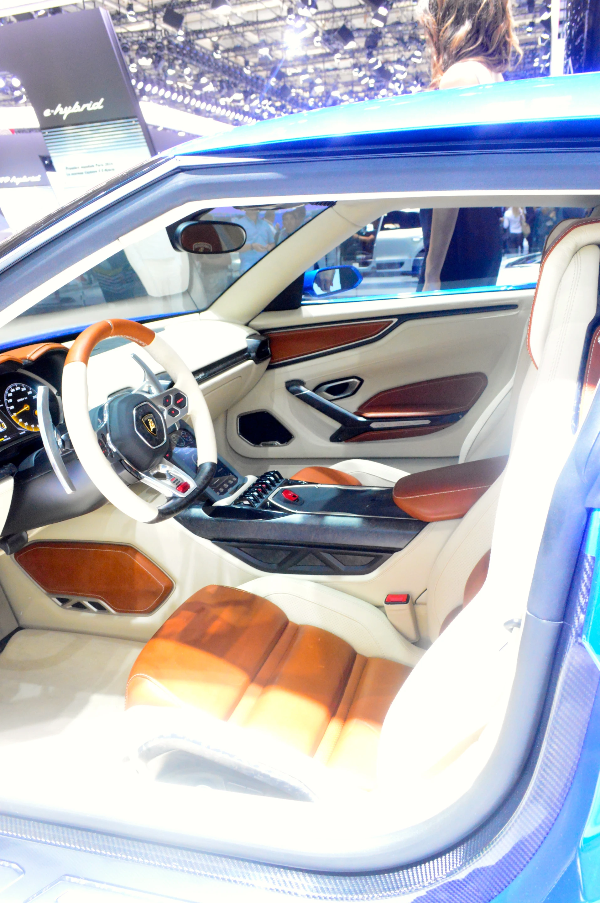 Inside the Lamborghini Asterion concept (Photo: C.C. Weiss/Gizmag)