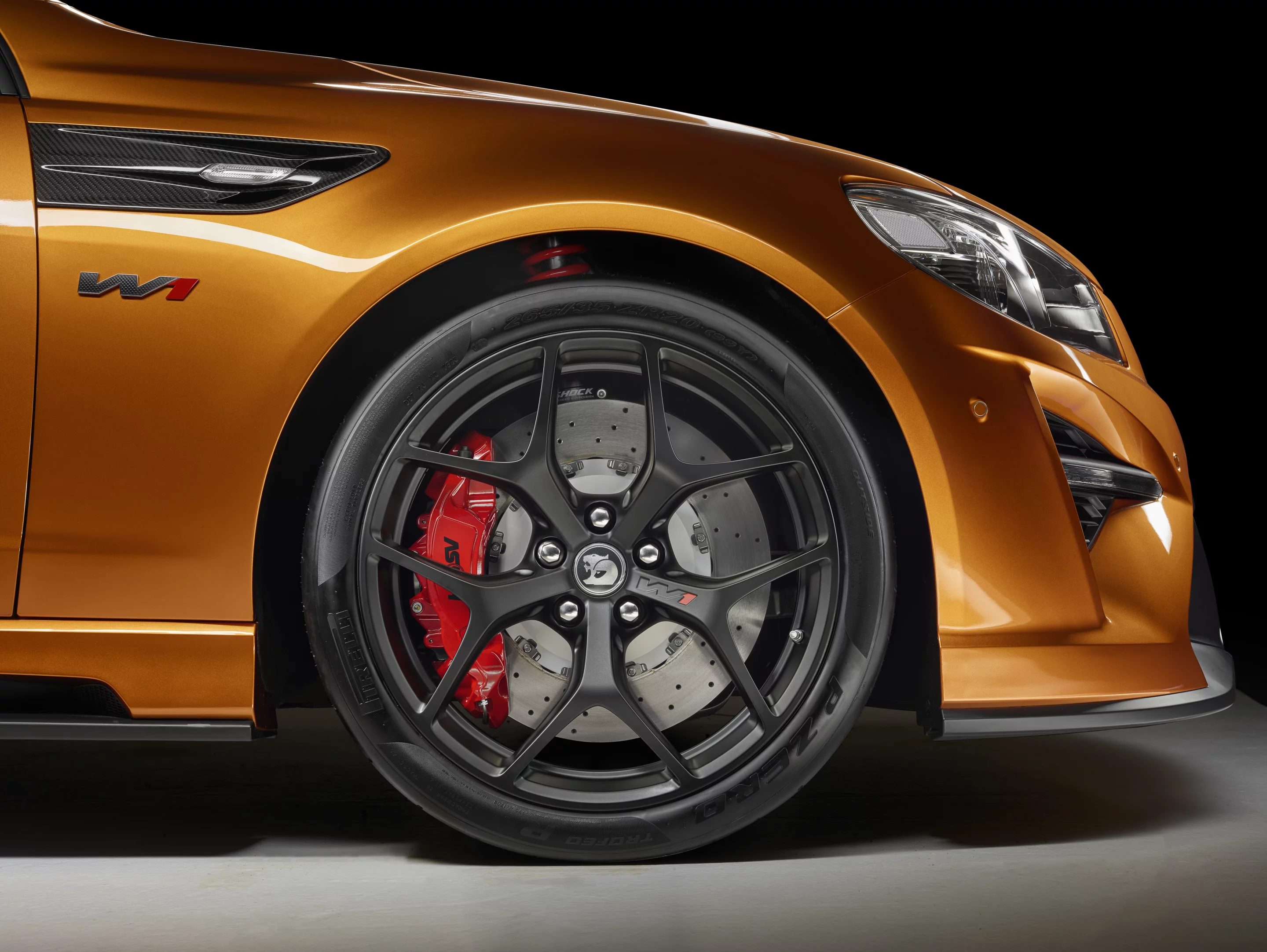 The forged wheels on the W1 are lighter than regular wheels, helping with track performance