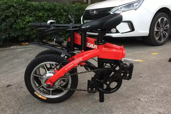A version of the Stark Drive Mini called the Air can be taken on flights