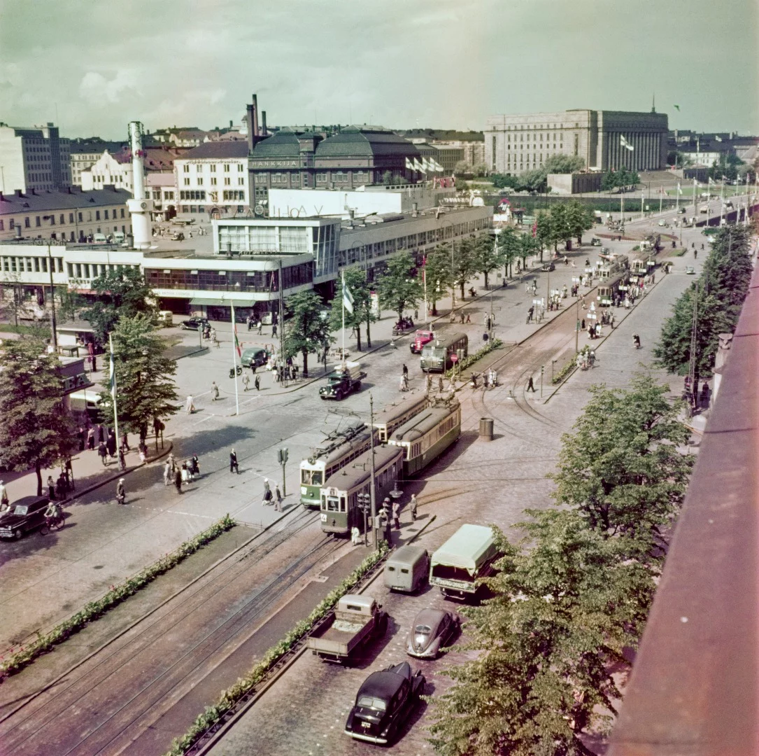 The old Lasipalatsi Square