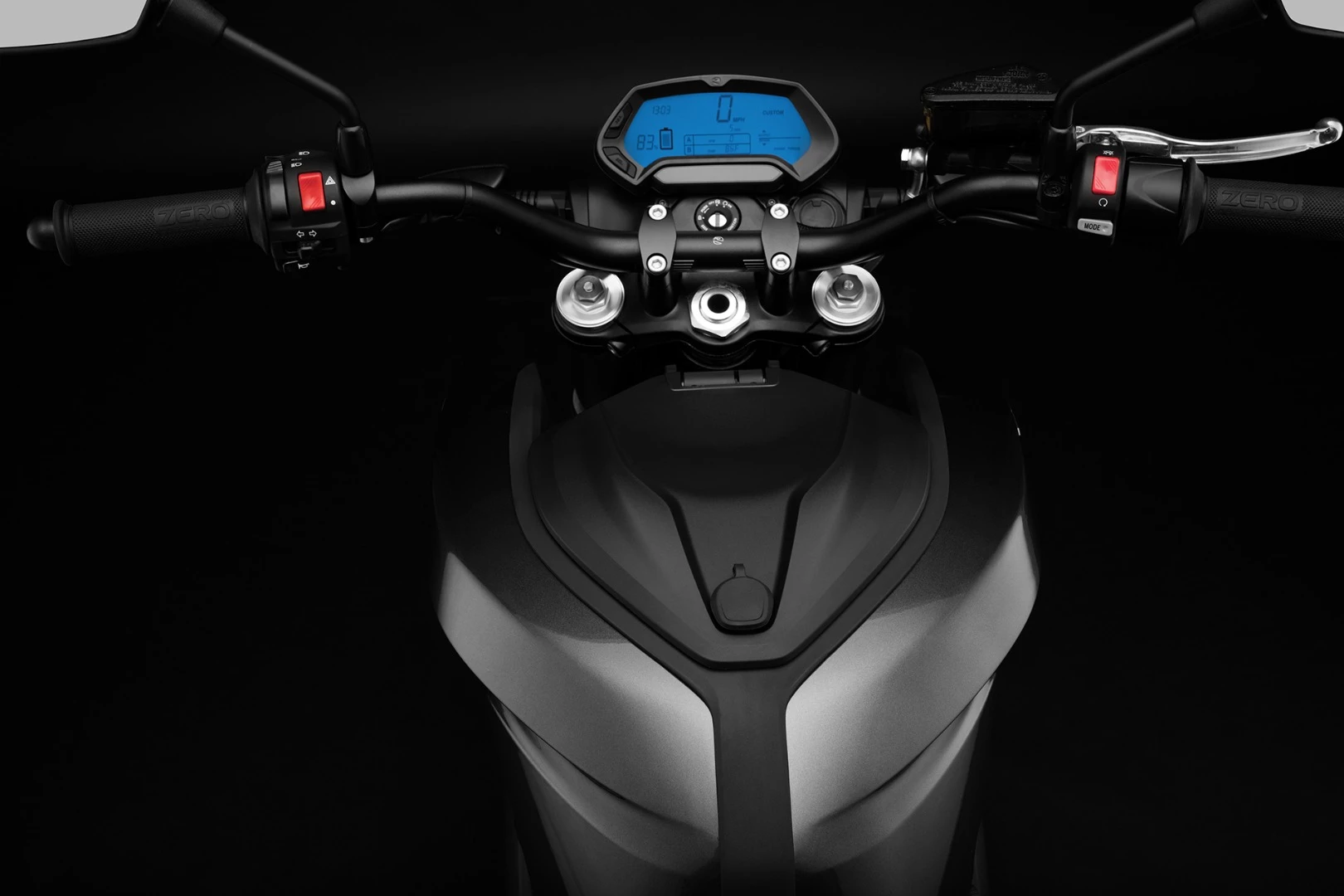 2017 Zero DSR: all S series bikes without power or charge tanks now have a waterproof luggage space in the upper tank