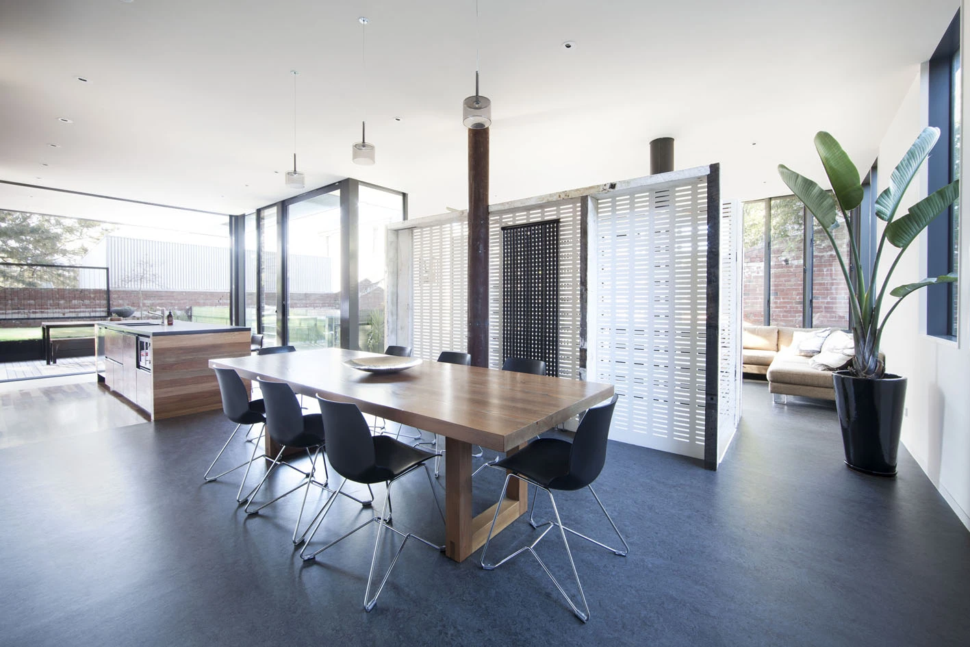 The dwelling stretches across three floors, incorporating two bedrooms, two living spaces, a study, kitchen, and several garden spaces (Photo: Brilliant Creek)