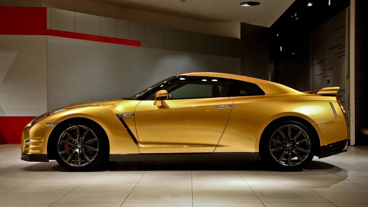 The side of the Bolt Gold GT-R