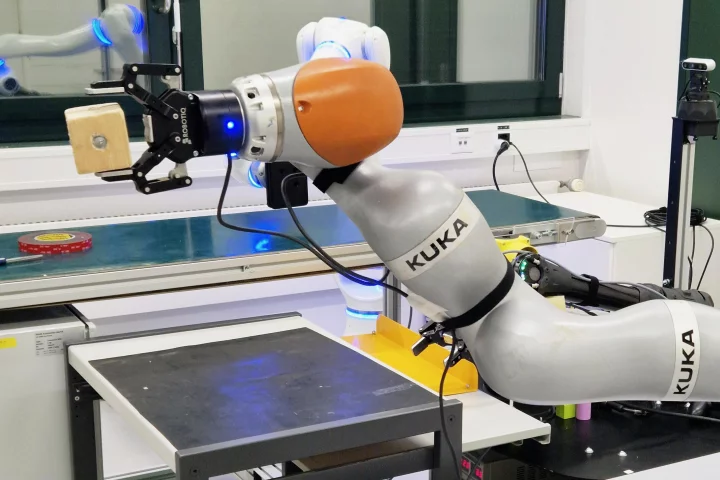 Thanks to the new learning-from-demonstration (LfD) system, a robotic arm such as this one could learn a new skill using the same code as a full-body humanoid robot