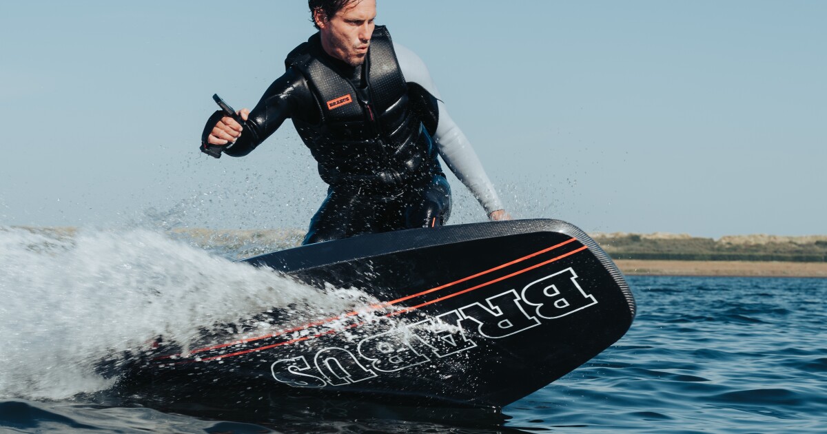 Beginner e-jetboard gets Brabus style and speed boost
