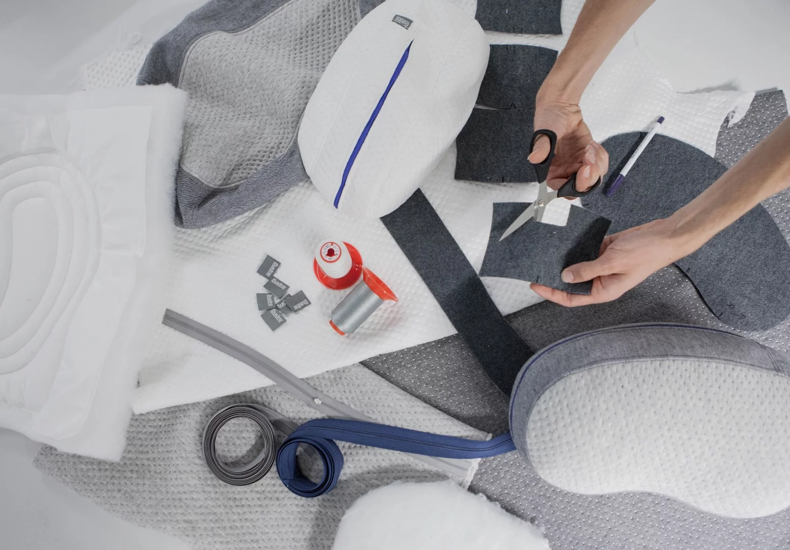 The outer fabric is removable and washable