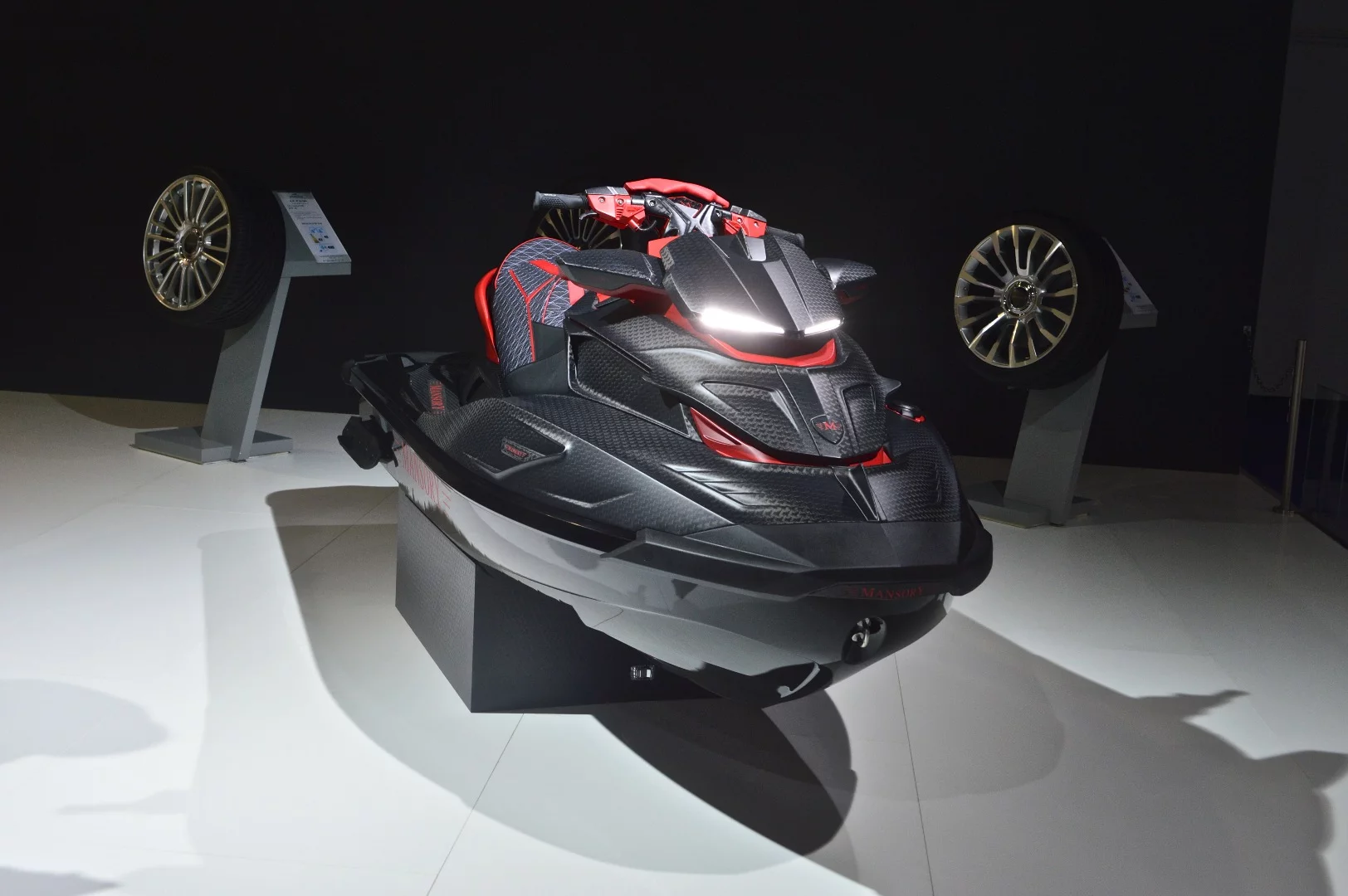 Mansory transforms the Sea-Doo RXT-X 260 RS into the Black Marlin 550, a tuned version with carbon fiber body kit and up to 550 hp