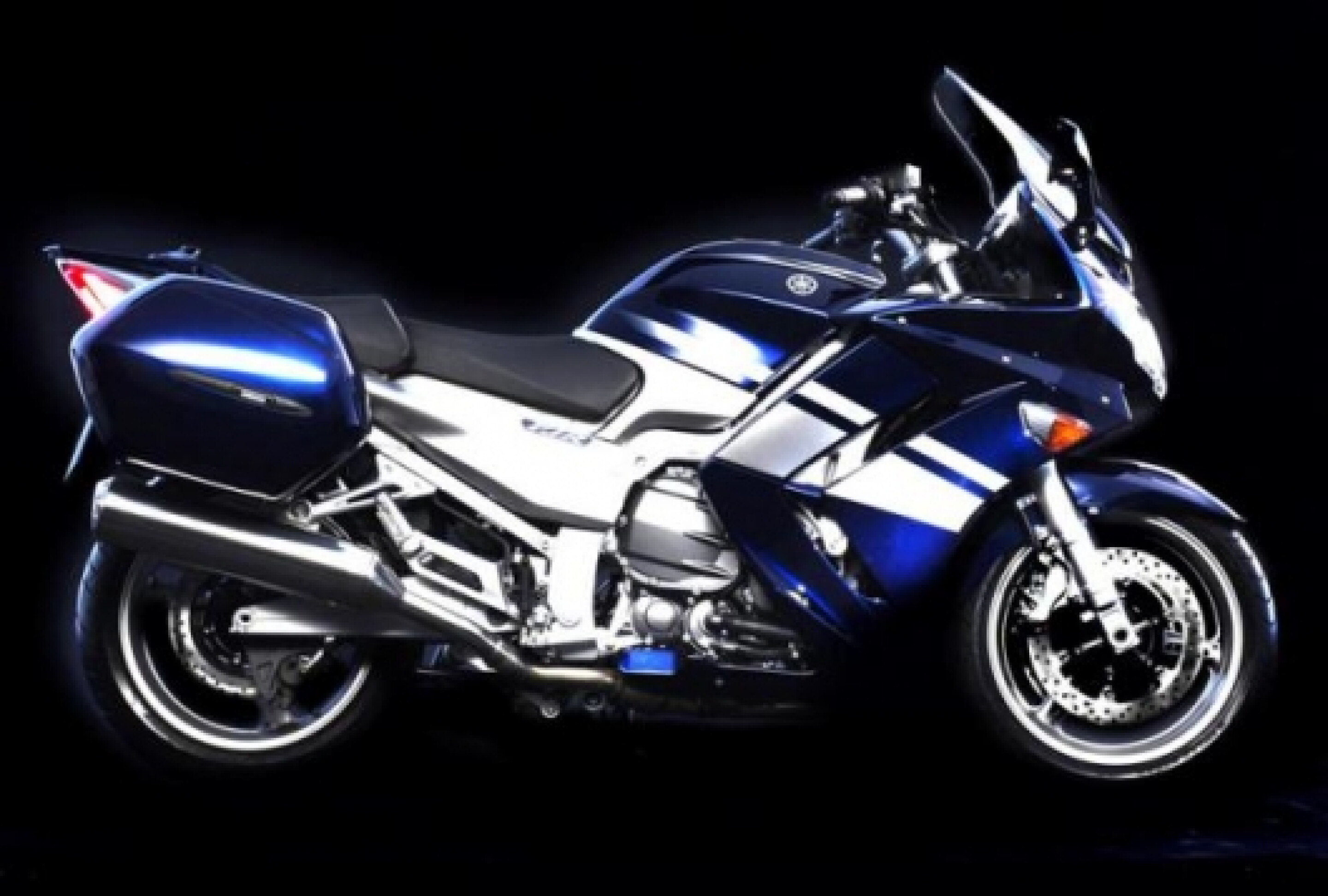 Yamaha introduces computer-operated clutch and electronic shift ...