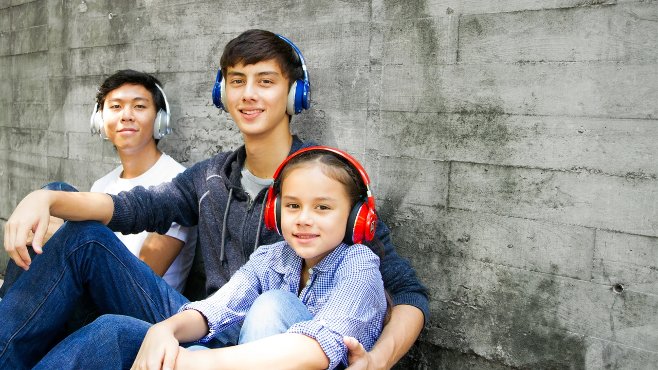 Integrated Bluetooth connectivity means that the Pro headphones can be used cabled or wireless