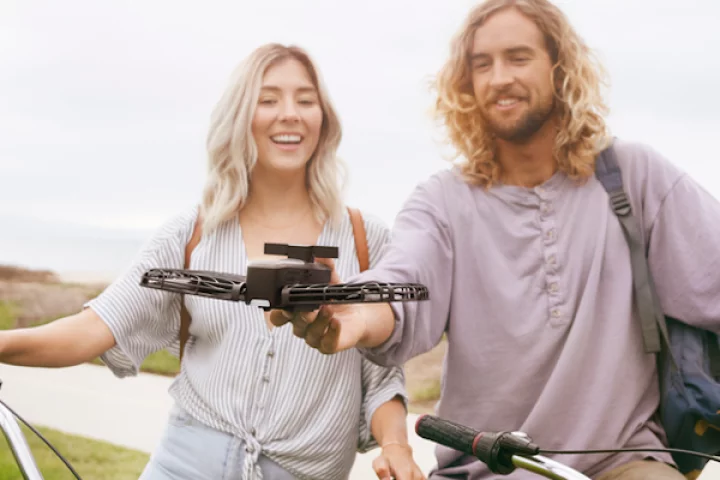 The Hover 2 is a new flying camera from ZeroZero Robotics that's designed to be simple to use