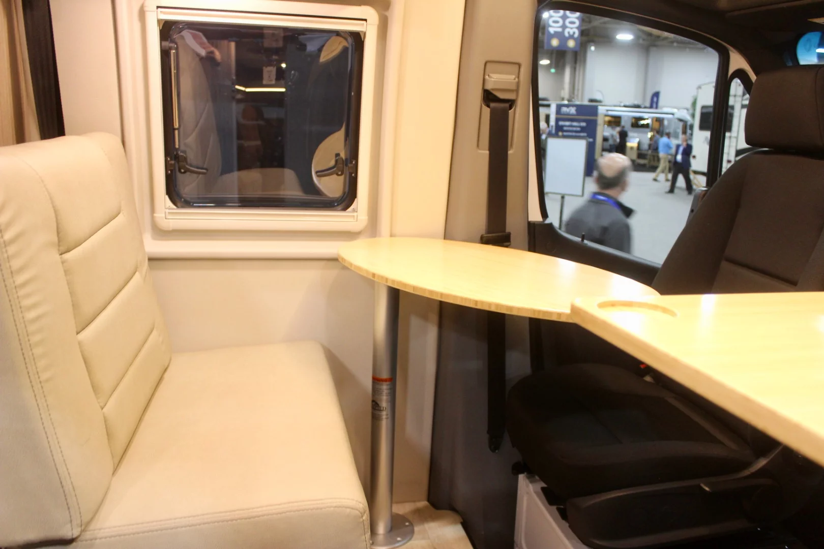 The Boldt Q70 BL includes a removable pedestal table that mounts up front or between the rear sofa seats