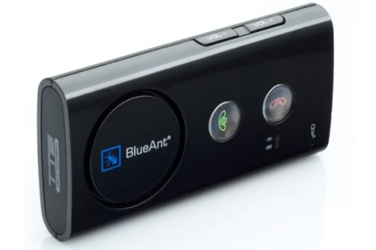 The BlueAnt Supertooth 3 portable speakerphone