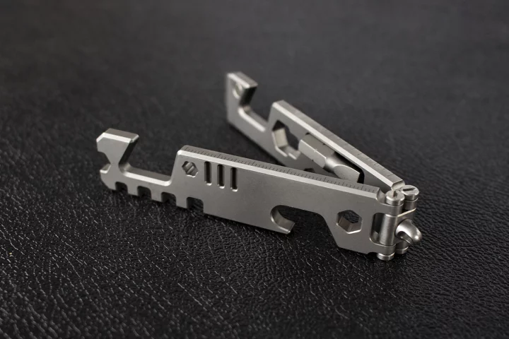 Two notches and an adjustable folding design lets the AceStand support a variety of phones and tablets
