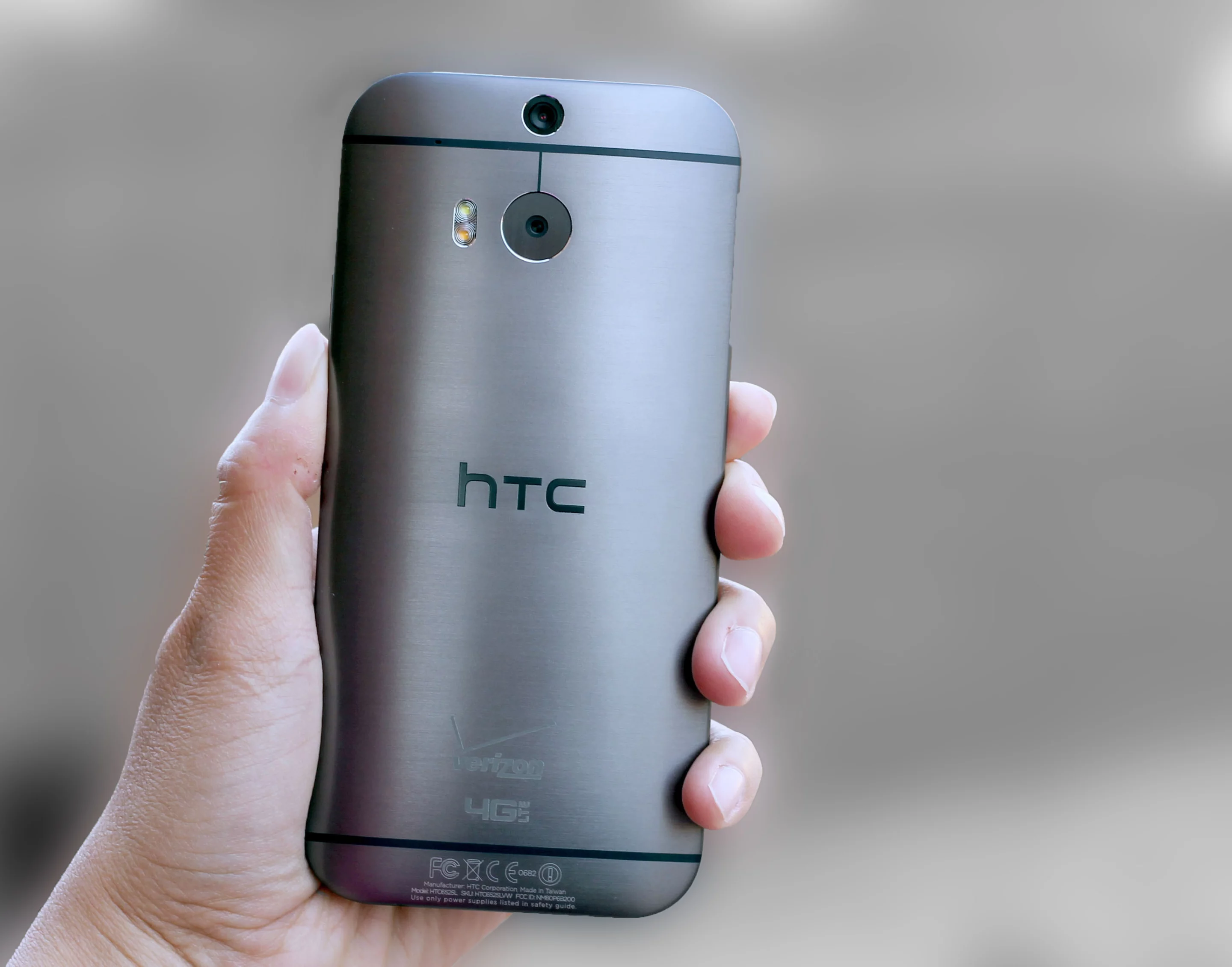 HTC One (M8) (Photo: Will Shanklin/Gizmag.com)