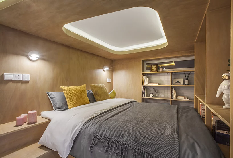 The elevated bedroom box is cosy and comfortable