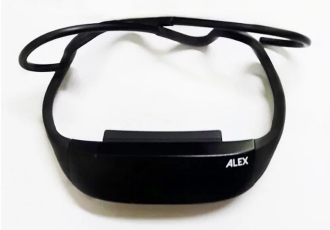 The Alex posture tracker is lightweight at 25 g, folding up for easy storage