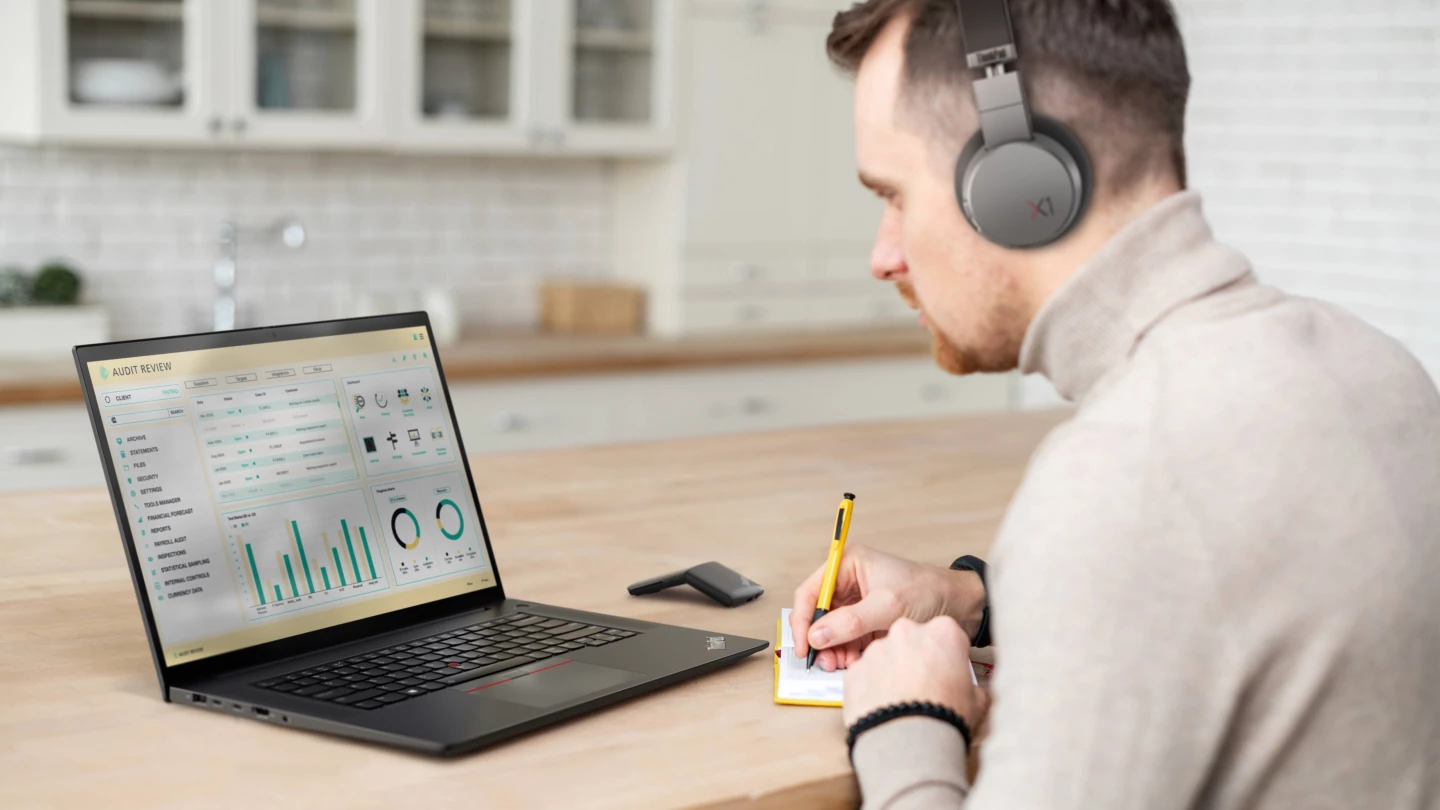 The ThinkPad X1 Extreme Gen 4's display can be optioned up to 4K resolution