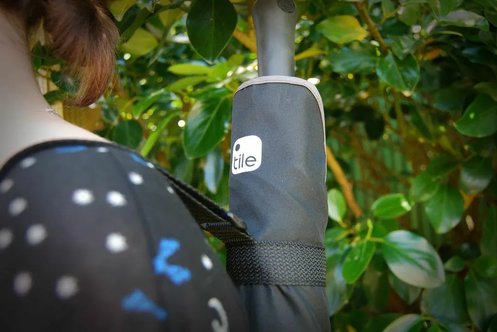 The Blunt + Tile umbrellas feature a built-in tracking device, aimed at helping you hunt down lost umbrellas