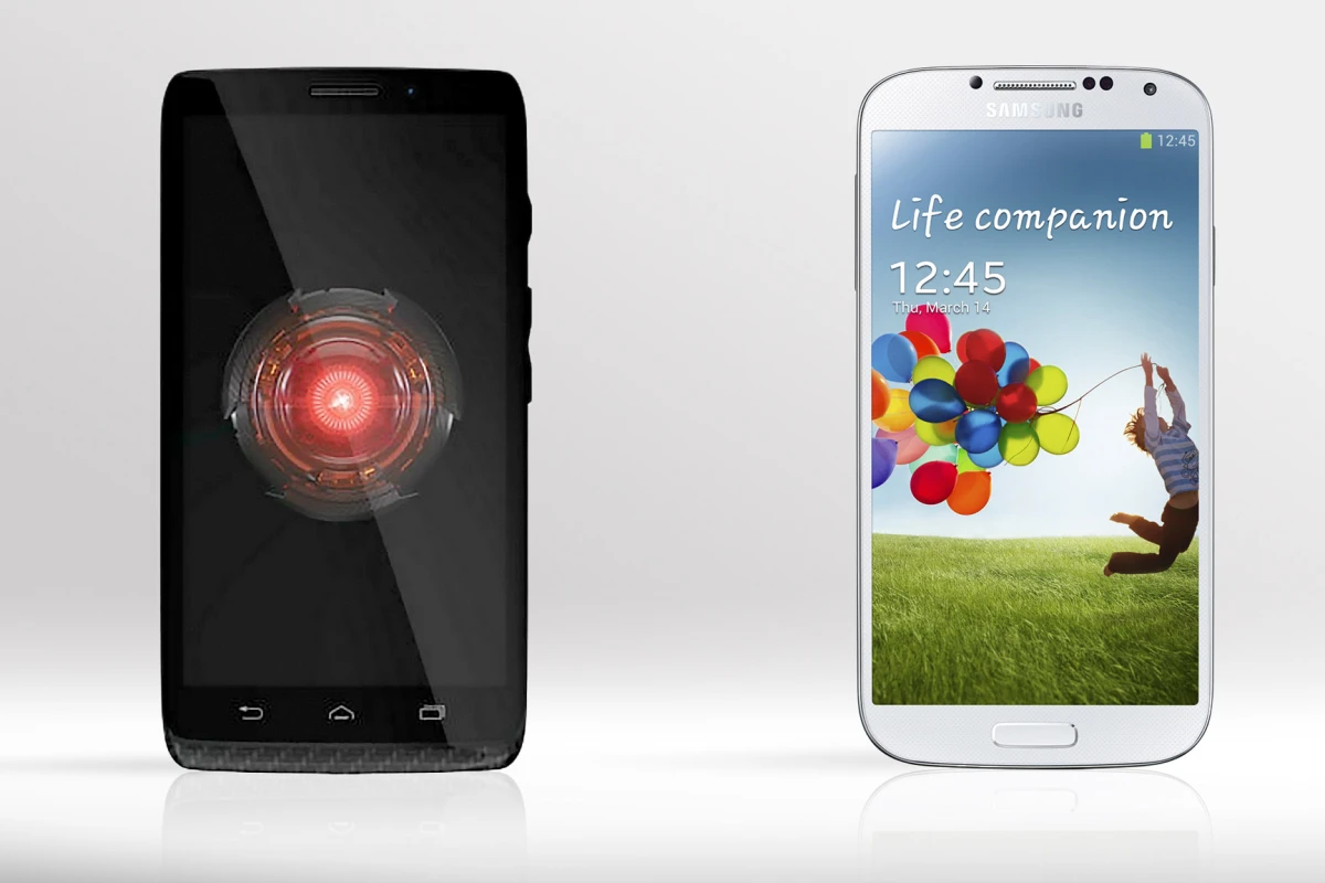 Gizmag compares the specs (and other features) of Motorola's new battery life king, the Droid Maxx, with the Samsung Galaxy S4