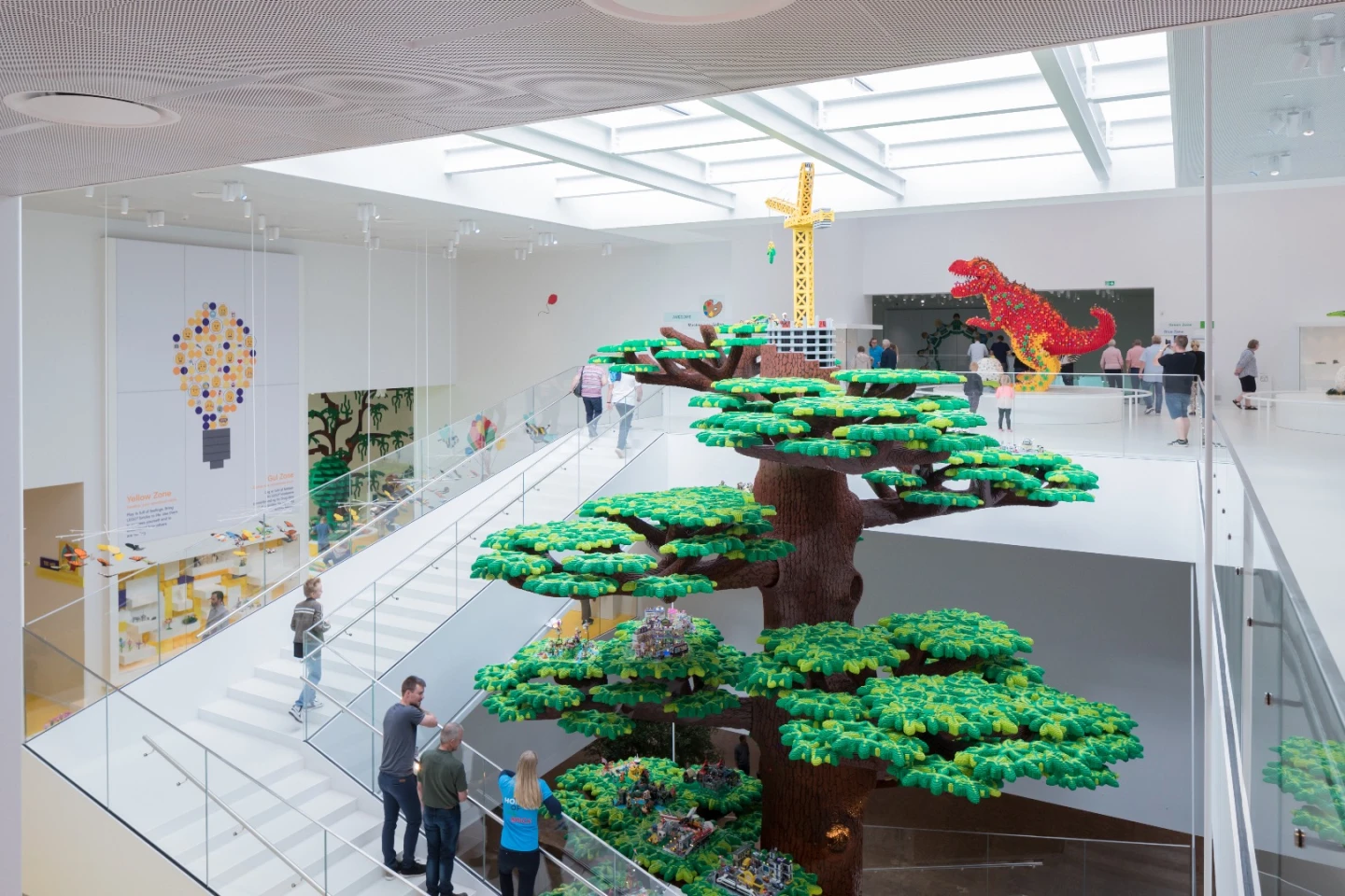 A gigantic tree, called the Tree of Creativity is the centerpiece of Lego House – it consists of more than six million Lego bricks and rises to 15 m (50 ft)
