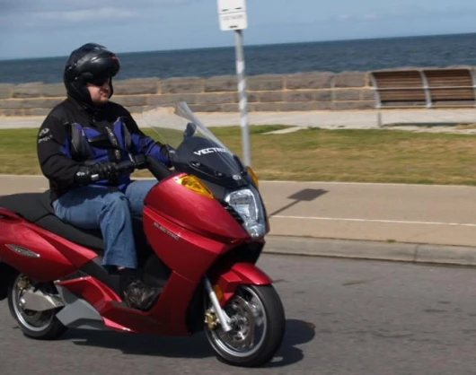 The Vectrix Electric Maxi-Scooter - highway speed, commuting range, plug-in convenience