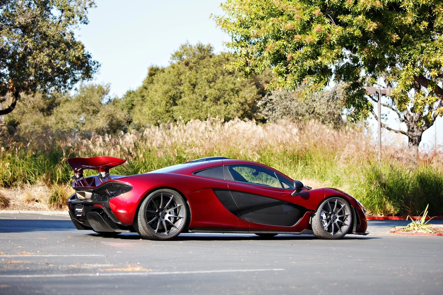 2014 McLaren P1