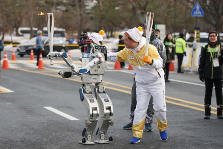 Hubo previously won the 2015 DARPA Robotics Challenge