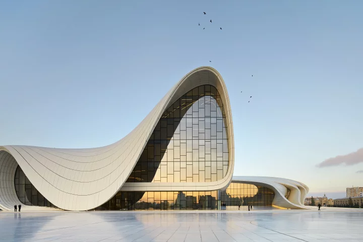 The Heydar Aliyev Center in Baku, Azerbaijan (Photo: Hufton and Crow)