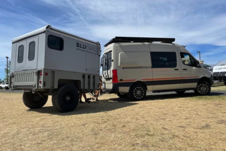 With integrated solar charging, lithium battery power, water-making and storage capabilities, and even sleeping space, the BluMobil trailer from BluOasis adds serious utility to the back of a camper van or driveway of a remote off-grid cabin