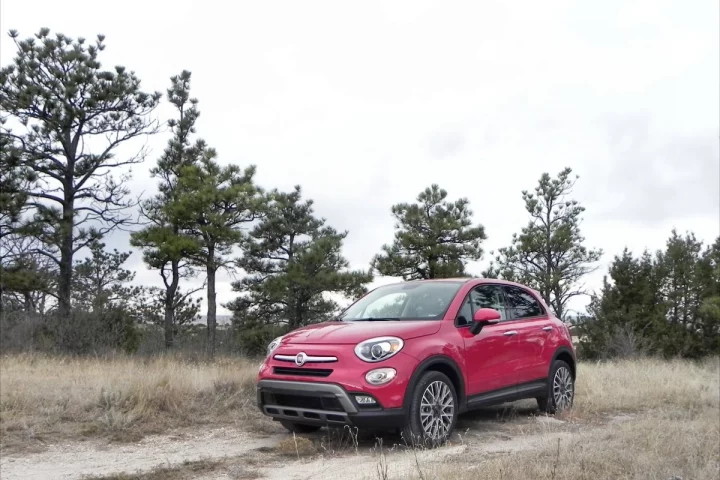 With added utilitarian aspects and a more upscale fit than any other Fiat we’ve seen, the 500X may be the booster that finally pushes the Fiat brand back into the North American space