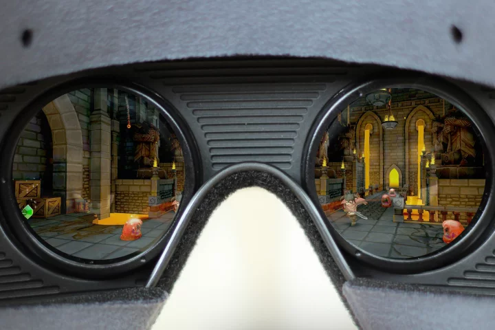 Gizmag steps into the looking glass and reviews the virtual reality launch lineup of the Gear VR (image simulated)